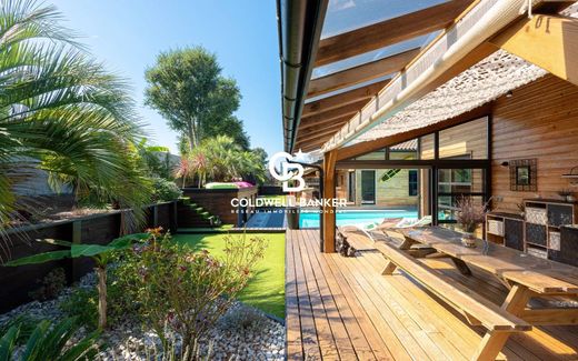 Villa in Ondres, Landes