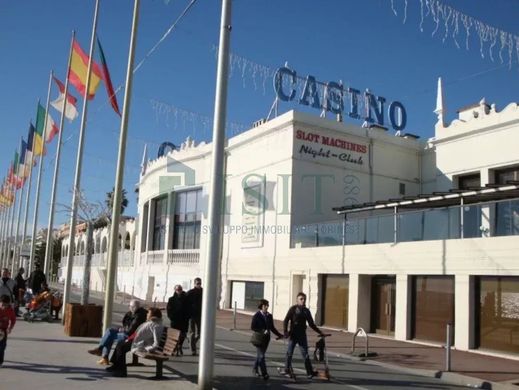 아파트 / Menton, Alpes-Maritimes