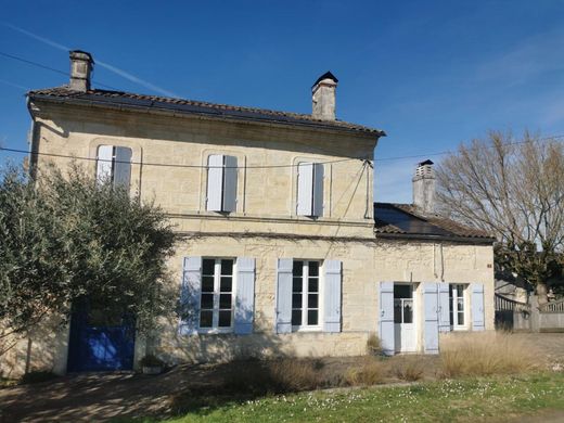 Maison de luxe à Puisseguin, Gironde