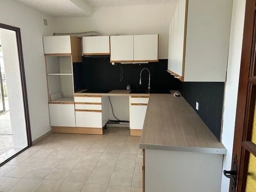 Apartment in Menton, Alpes-Maritimes