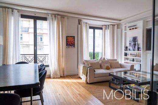 Квартира, Monceau, Courcelles, Ternes, Paris