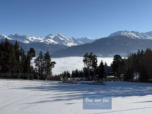 Crans-Montana, Sierre Districtのアパートメント