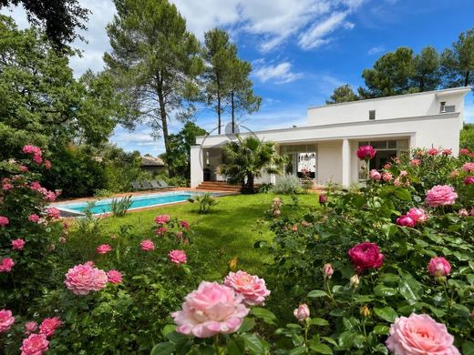 Villa in Saint-Clément-de-Rivière, Hérault