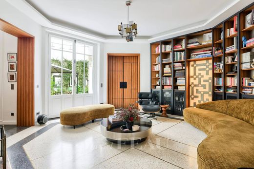 Διαμέρισμα σε Champs-Elysées, Madeleine, Triangle d’or, Paris