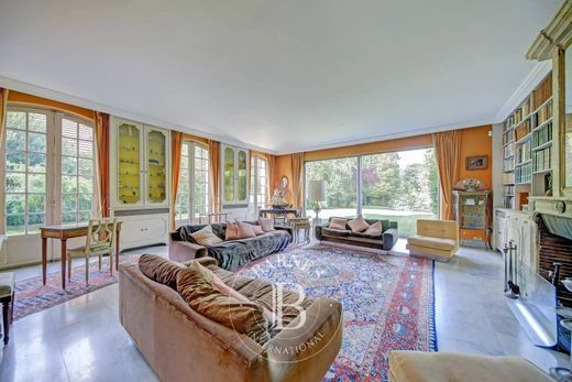 Luxury home in Versailles, Yvelines