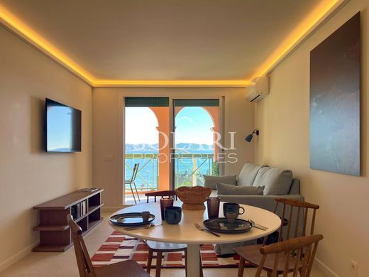 Apartment / Etagenwohnung in Théoule-sur-Mer, Alpes-Maritimes
