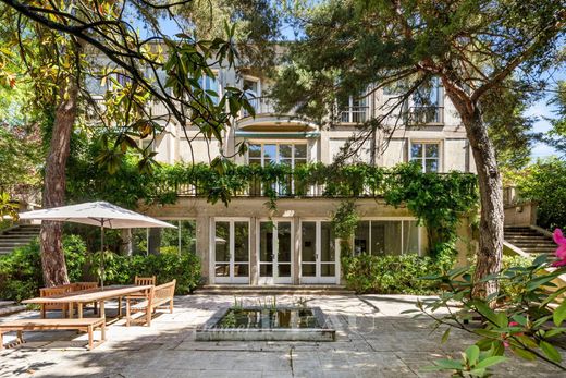Luxury home in Garches, Hauts-de-Seine