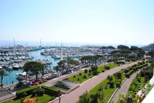 Apartment in Villeneuve-Loubet, Alpes-Maritimes