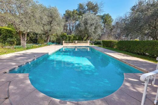 Luxury home in Roquefort-les-Pins, Alpes-Maritimes