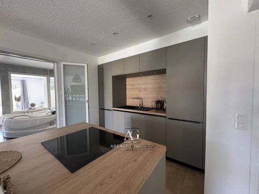 Villa in Ghisonaccia, Upper Corsica