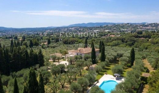 Grasse, Alpes-Maritimesのヴィラ