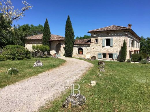 Luxury home in Cordes-sur-Ciel, Tarn