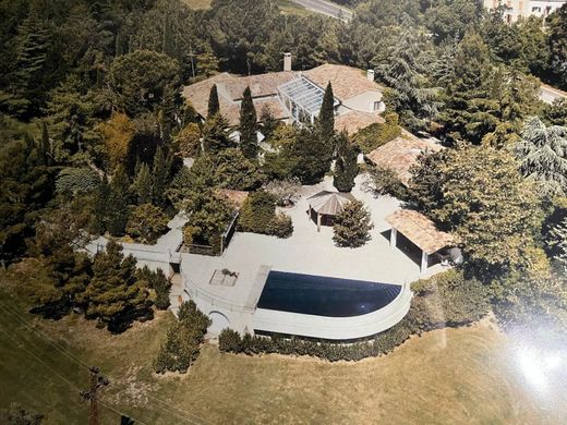 빌라 / Manosque, Alpes-de-Haute-Provence