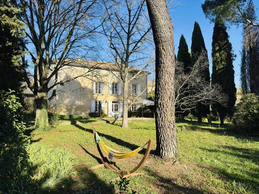 Casa di lusso a Laudun-l'Ardoise, Gard