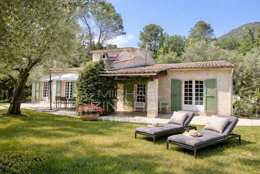 Villa in Tourrettes-sur-Loup, Alpes-Maritimes