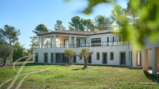 Luxe woning in Tourrettes, Var