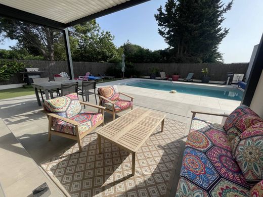 ‏וילה ב  Saint-Cyprien, Pyrénées-Orientales