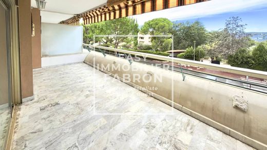 Appartement à Le Cannet, Alpes-Maritimes