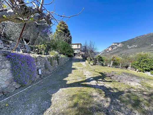 Luxury home in Le Bar-sur-Loup, Alpes-Maritimes