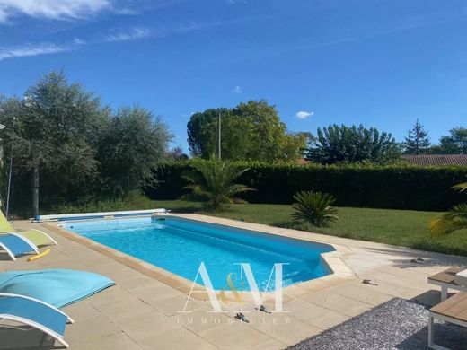 Luxe woning in Castets, Landes