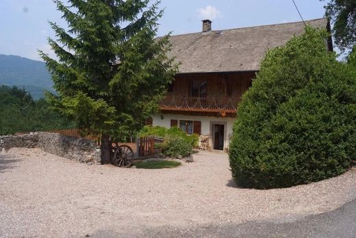 Chalet in La Vernaz, Haute-Savoie