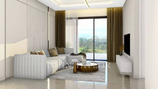 阁楼  Ágios Athanásios, Limassol District