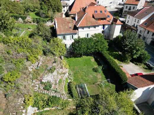 Casa di lusso a Valserhône, Ain