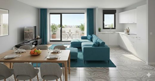 Apartment / Etagenwohnung in Huningue, Haut-Rhin