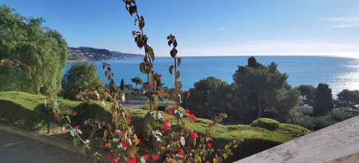 Apartment in Menton, Alpes-Maritimes