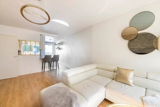 Apartment in Saint-Denis, Seine-Saint-Denis