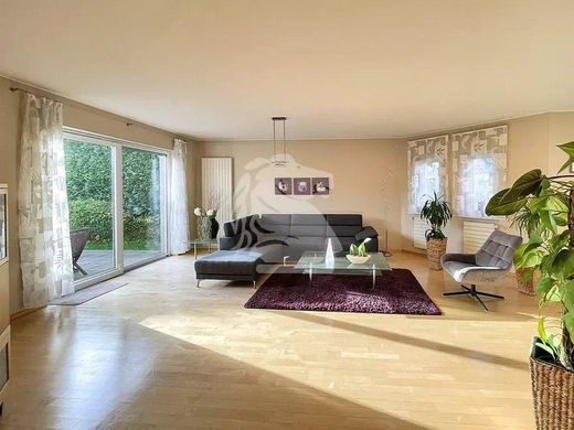 Luxe woning in Roodt-sur-Syre, Betzdorf