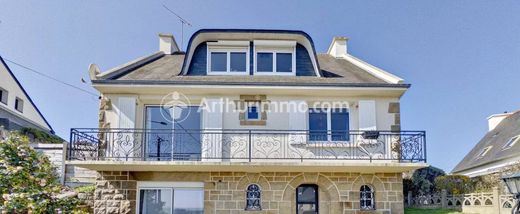 Luxus-Haus in Binic, Côtes-d'Armor