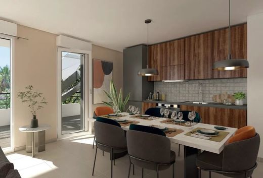 Piso / Apartamento en Villeneuve-Loubet, Alpes Marítimos