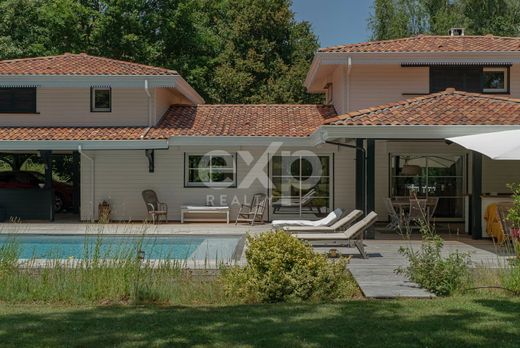 Элитный дом, Gujan-Mestras, Gironde