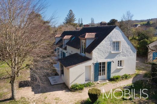 Casa de lujo en Bazoches-sur-Guyonne, Yvelines