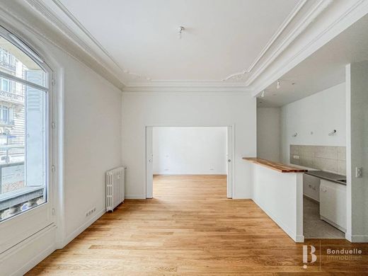 Apartament w Monceau, Courcelles, Ternes, Paris