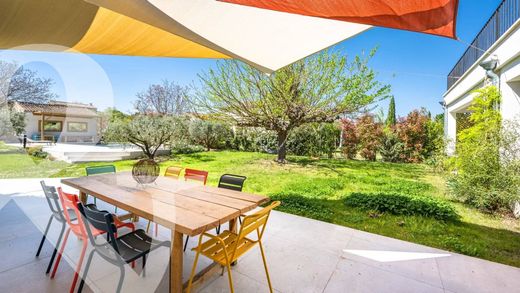 Luxe woning in Saint-Rémy-de-Provence, Bouches-du-Rhône