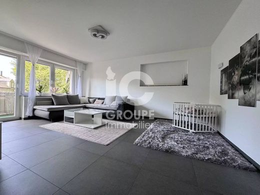 Apartment / Etagenwohnung in Obercorn, Differdange