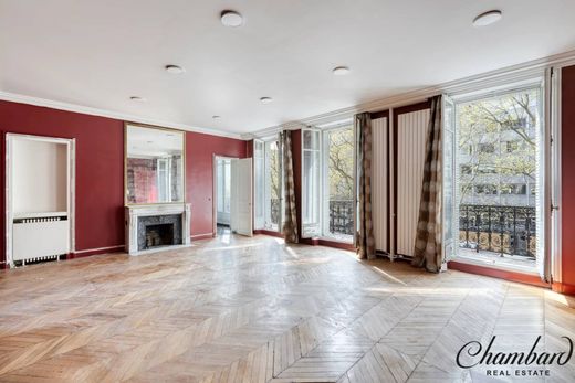 Apartment in La Muette, Auteuil, Porte Dauphine, Paris