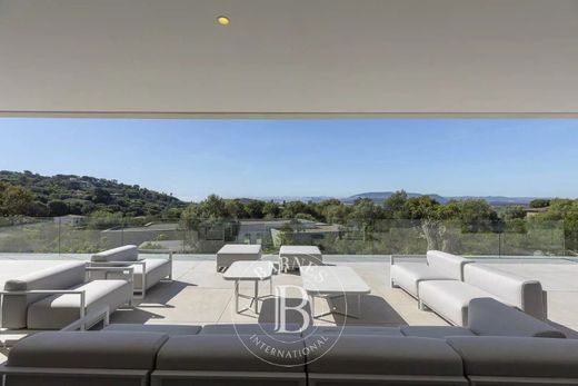 Villa in Sainte-Lucie de Porto-Vecchio, South Corsica