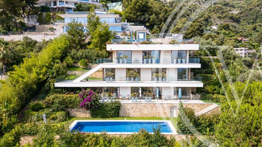Villa in Roquebrune-Cap-Martin, Alpes-Maritimes