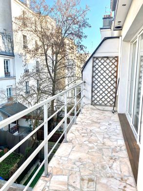Apartment / Etagenwohnung in Levallois-Perret, Hauts-de-Seine