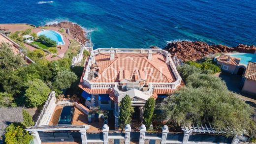 别墅  Anthéor, Var