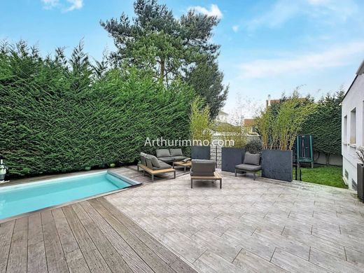 Casa de lujo en Yerres, Essonne