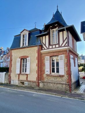 Casa di lusso a Houlgate, Calvados