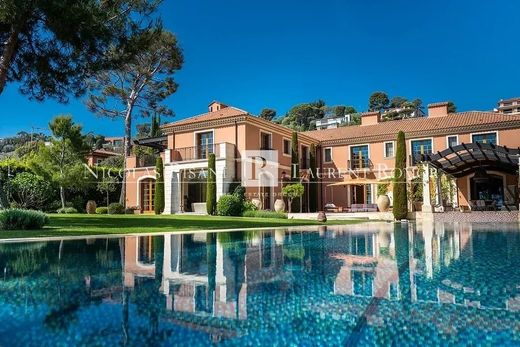 Luxury home in Saint-Jean-Cap-Ferrat, Alpes-Maritimes