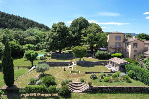 Luxury home in Uzès, Gard