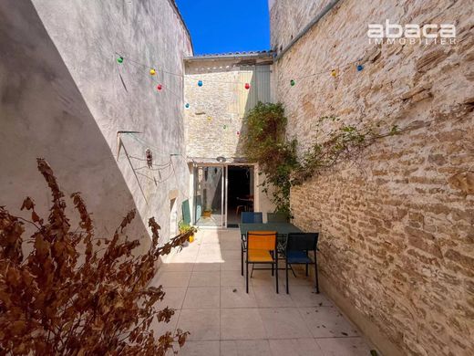 Luxury home in Le Bois-Plage-en-Ré, Charente-Maritime