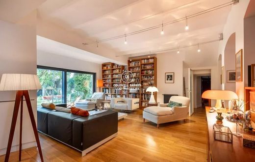 Luxury home in Perpignan, Pyrénées-Orientales