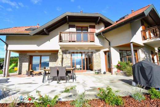 Πολυτελή κατοικία σε Pringy, Haute-Savoie